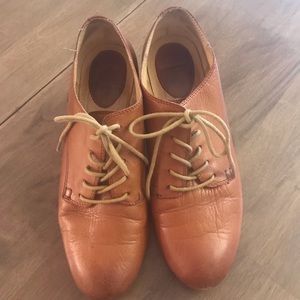 Frye Stella Oxfords Sz 10